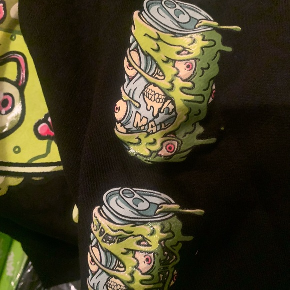 MAYC Mutant Ape Yacht Club M2 MUTANT SERUM HOODIE (RARE) - Picture 3 of 7